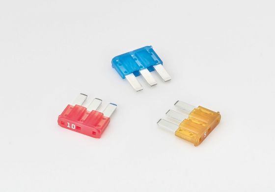 Grün niedriges hinteres Profil-Mikro-Selbstauto-Mini Blade Fuses 30A 58V für Infiniti Subaru Acura Mazda Automobil