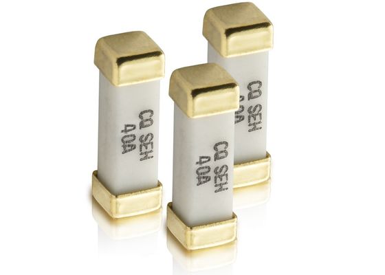 12.3x4.45x4.45mm überzog SIE Reihen-Gold Messingkappen, die SMD Quadrat 60V 40A fixieren, das für Speichersystem-Energie keramisch ist